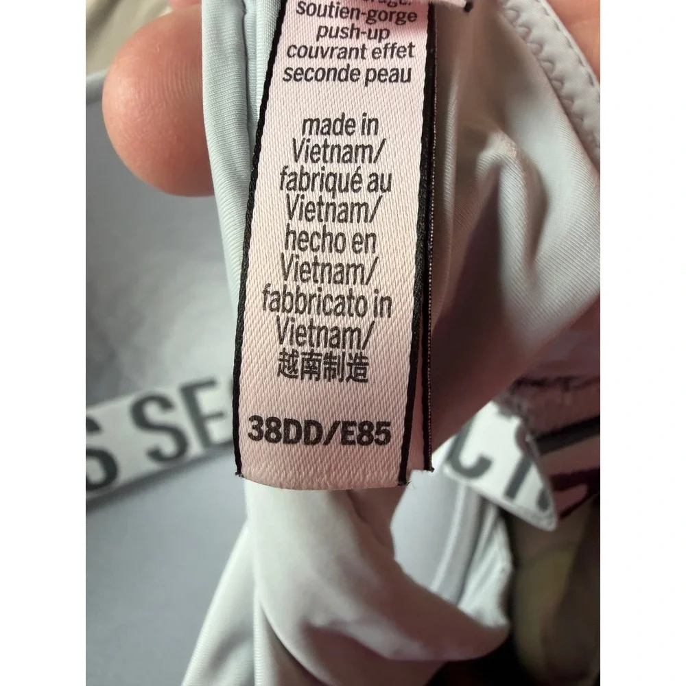 Victoria's Secret Bra Womens 38DD‎ Gray Logo Strap Push-Up Underwire